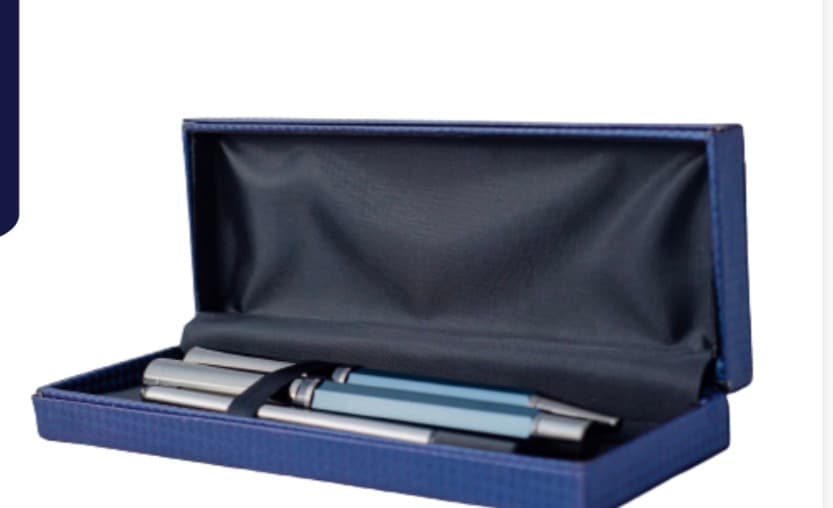 Textured Barrel Metallic Pen Gift Set